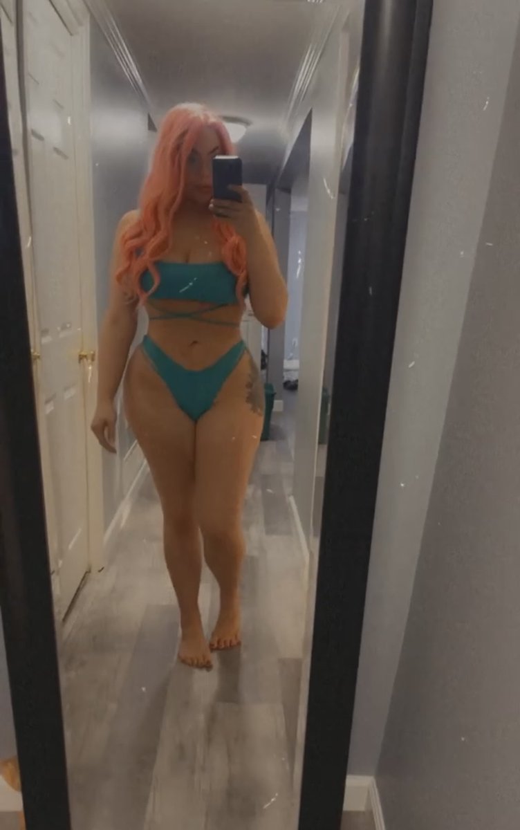 puffpufffaye's tweet photo. More in my b!0👀 https://t.co/fbeBECLmBj