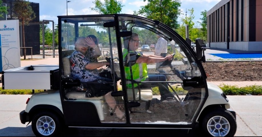 🚗🏨Patiënten en bezoekers van het Laurentius Ziekenhuis kunnen gebruik maken van een pendelservice, die hen van de auto naar de hoofdingang van het ziekenhuis brengt van 08.30-17.00. Op onze website lzr.nl/pendelservice kunt u alle informatie nalezen.