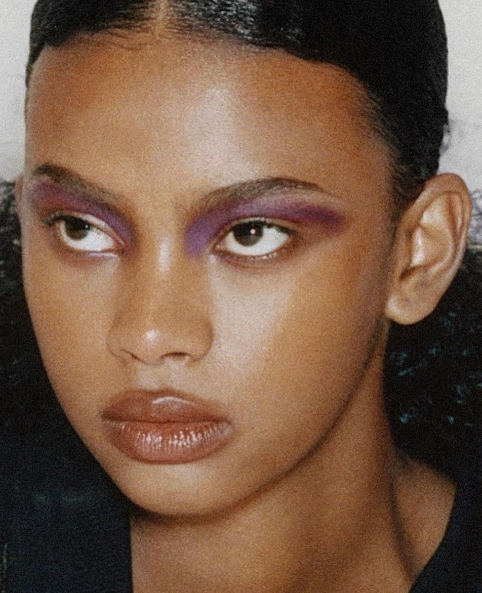 Discover the NEW WAVE: Creative 2021 community featuring make-up artist 
