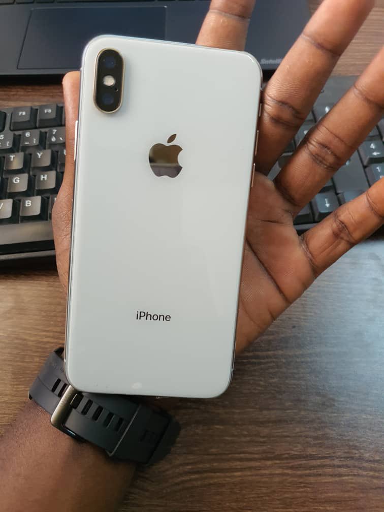 Les Business de Tata Passi 💻📲 tweet media