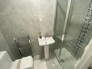 VPALTD's tweet photo. New to market - 1 Bed Double Room, Room 1, Terry Road, Coventry, £500pcm. View details: https://t.co/n4NQV476Wx https://t.co/6YOCOAd4SP