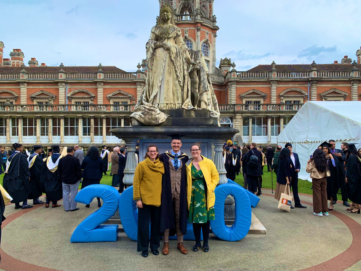 peter_krizan's tweet photo. What an amazing time yesterday, being able to finally #graduate from my undergraduate course amongst family and friends! Two years late but well worth the wait. Everyone definitely looked the part π
@RHULEarthSci #geology #2020graduate #AcademicTwitter #Students @RoyalHolloway https://t.co/DScVzzIBYg