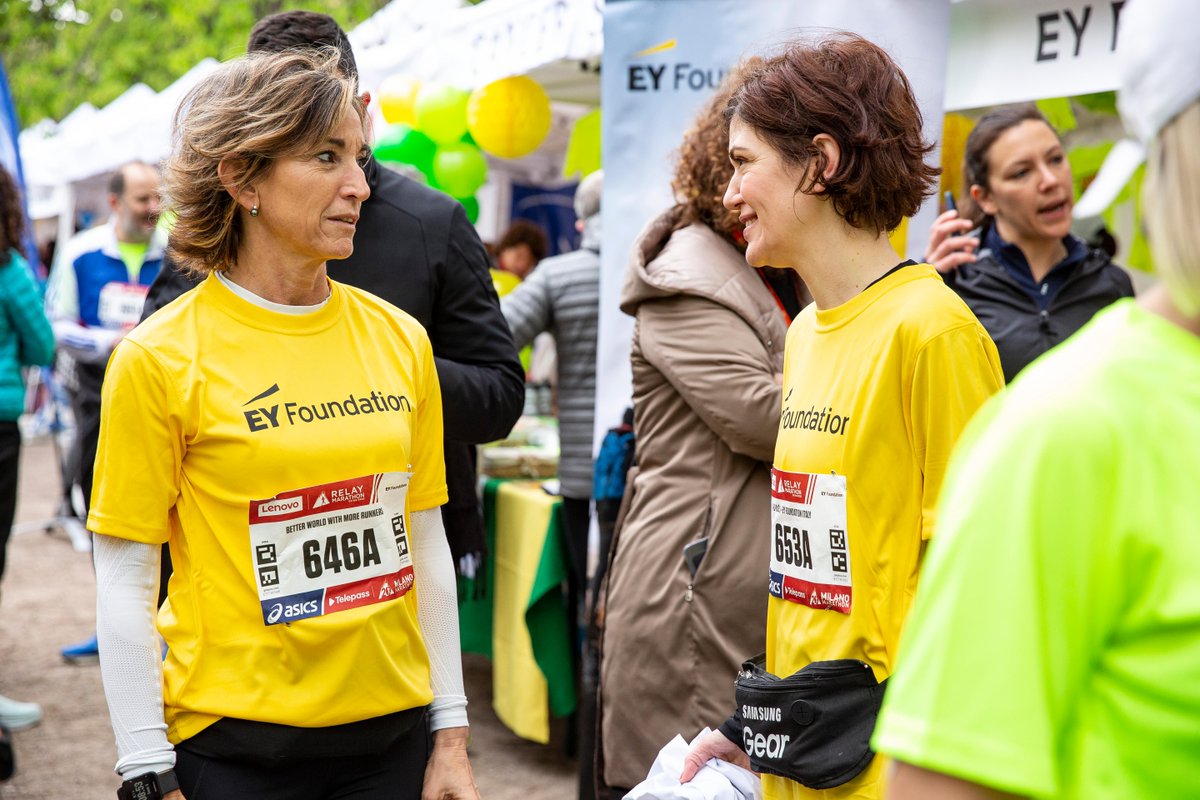 EY Italy (@ey_italy) on Twitter photo 03/04: oltre 60 runner EY hanno partecipato alla staffetta benefica di <a href="/milanomarathon/">MilanoMarathon</a> con #EYFoundation, sostenendo <a href="/ArcheFondazione/">Fondazione Arché</a> che supporta la formazione e l’inserimento nel mondo del lavoro di donne in situazioni di fragilità con figli a carico. #EYRipples #MilanoMarathon 03/04: oltre 60 runner EY hanno partecipato alla staffetta benefica di <a href="/milanomarathon/">MilanoMarathon</a> con #EYFoundation, sostenendo <a href="/ArcheFondazione/">Fondazione Arché</a> che supporta la formazione e l’inserimento nel mondo del lavoro di donne in situazioni di fragilità con figli a carico. #EYRipples #MilanoMarathon