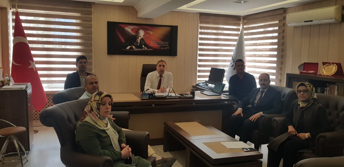 hatayistim's tweet photo. Sivil Toplumla İlişkiler Genel Müdürlüğümüzce 81 ilde zoom uygulaması üzerinden “Kara Paranın Aklanması ve Terörün Finansmanı ile Mücadele Konusunda Farkındalık Eğitimine" tüm personelle birlikte katılım sağlandı. https://t.co/gYCoC3Yjf7