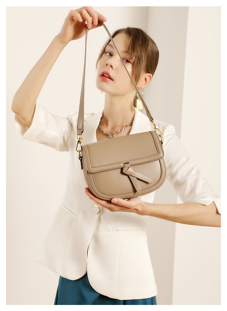 coyanacom's tweet photo. Coyana new style genuine leather women’s handbags. https://t.co/3OgSG7V0Id