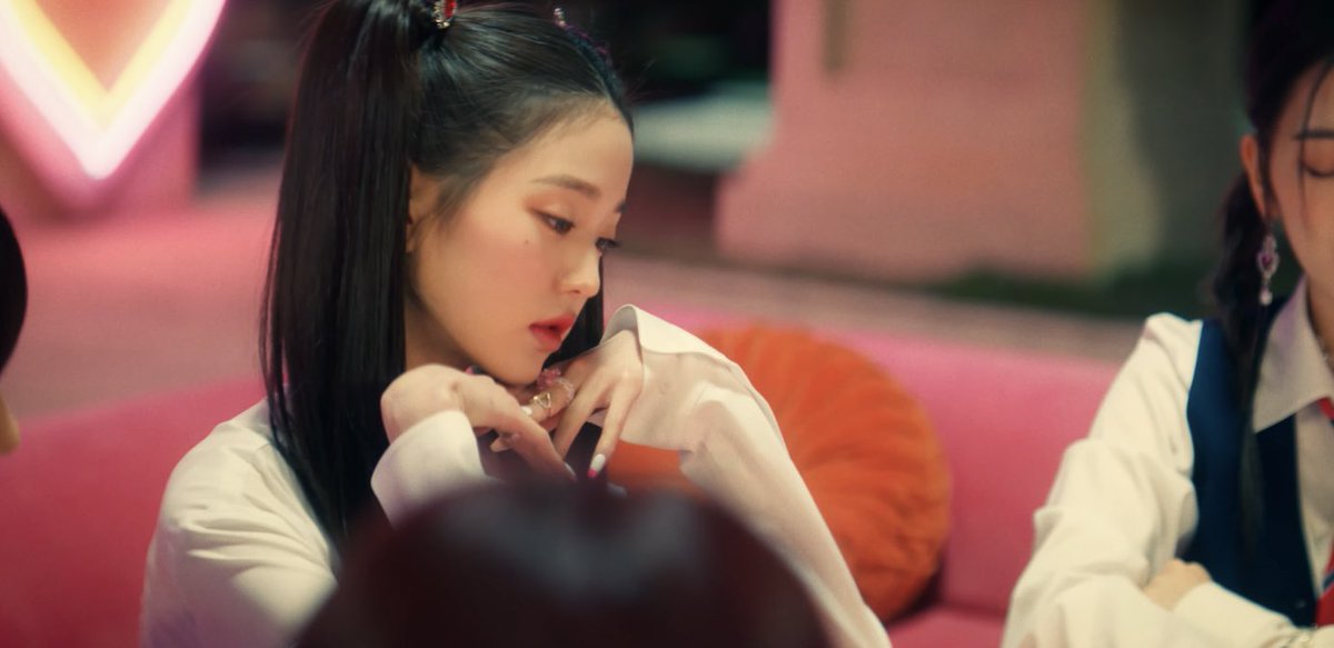 คุณหนูน้องวอนยองสวยทุกช็อตเลยค่ะ y-y