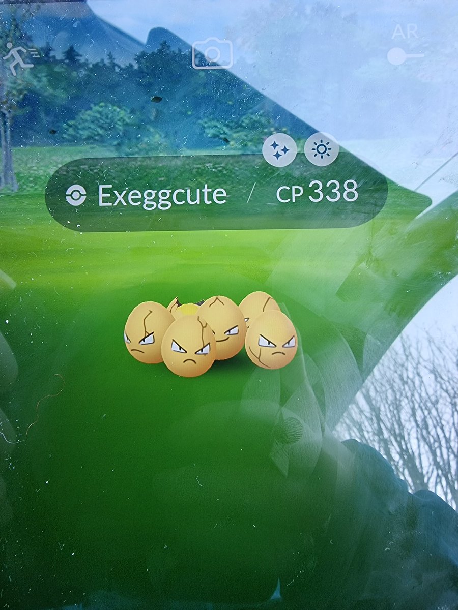 Shiny exeggcute