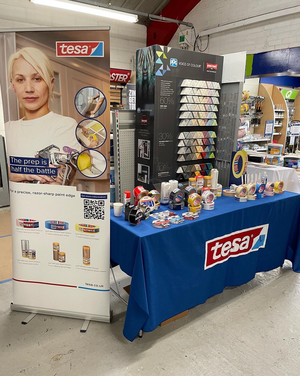 tesaJonSnow's tweet photo. Come down to @johnstonespaint #Southend for some cracking deals on #tesa #tesatape #maskingtape #tesaprecision #decorators #paintinganddecorating #spraywithtesa https://t.co/EXhDw6KWRE