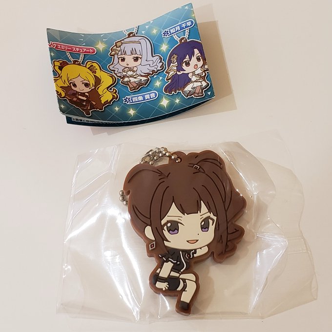 貴音さんかあずささん狙いで1回
奈緒でした

ごめん、ミリの娘はあんまわからんのや… 