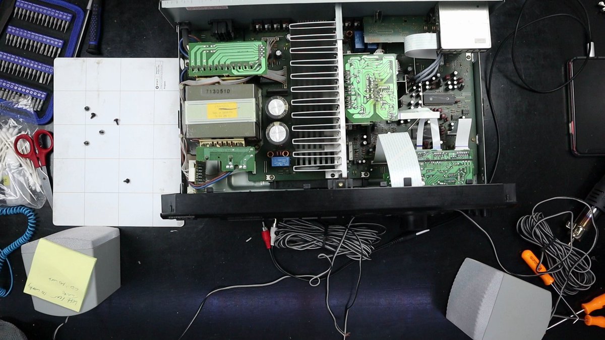 maxtechniche's tweet image. Repair the stereo and donate, toss, or put in a computer?