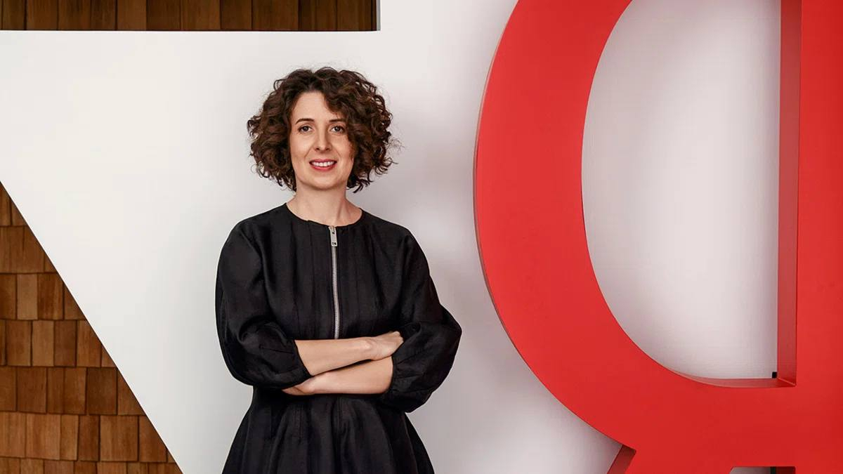 De CEO van de Russische internetgigant Yandex heeft ontslag genomen en is gevlucht. In een bericht aan medewerkers schrijft ze: 'Ik kan niet leven in een land dat oorlog voert met een buurland'. Ze is gevlucht naar... Israël.