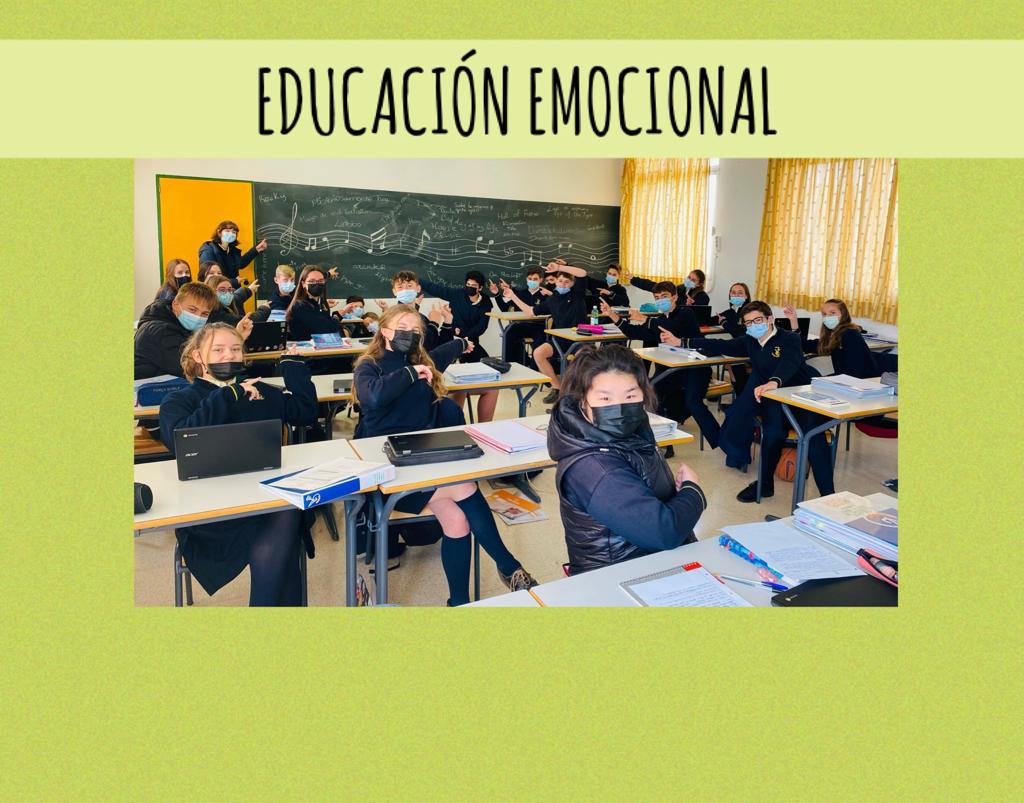 ColegioFBM's tweet photo. Realizamos un taller sobre la educación emocional a través de la música con los alumnos 2 ESO. 😊🥳🤭😨😱😵‍💫😍 #educacion #emociones #adolescentes https://t.co/fN5IvhnUpo