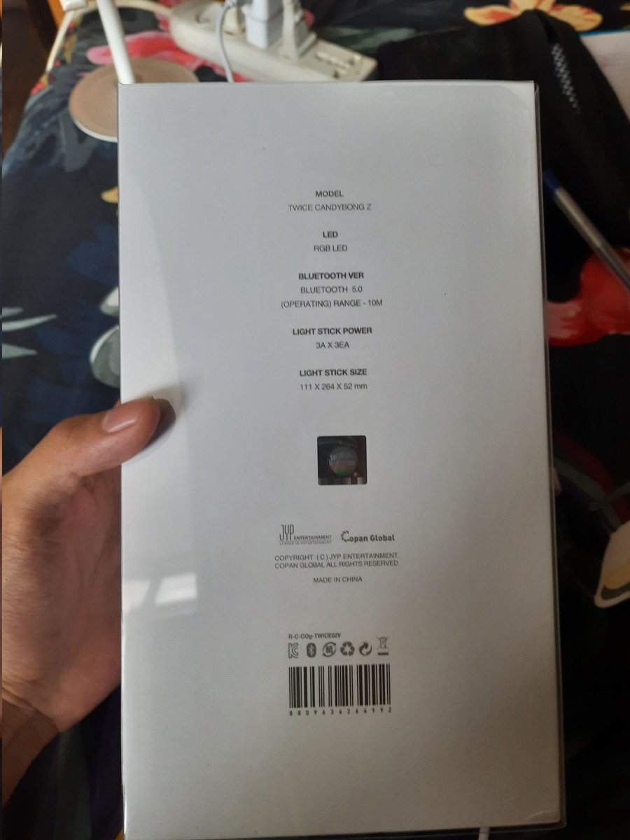 zeuskcart's tweet photo. WTS LFB help rt twice

TWICE CANDY BONG Z

Php 1500 + lsf

Unsealed
Never pa nagamit, chineck lang if okay
In super good condition, even the case
Original price is 2100 pesos
PRICE is negotiable!

Dm or reply for inquiries!

See pinned tweet for mop and mod! https://t.co/YflmpVA7yz
