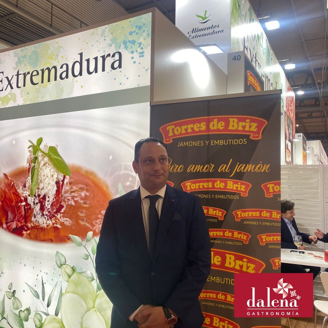 dalenagastro's tweet photo. Semana grande en #Barcelona. Estamos presentes en #Alimentaria2022 representando dos de nuestras marcas estrellas #TorresDeBriz y #Beher 
#alimentaria  #firaalimentaria2022   #foodiesbcn #foodblogger  #bcngourmet #formatge   #cheese  #alimentaria  #alimentariabcn #extremadura https://t.co/xqnngb2Ths