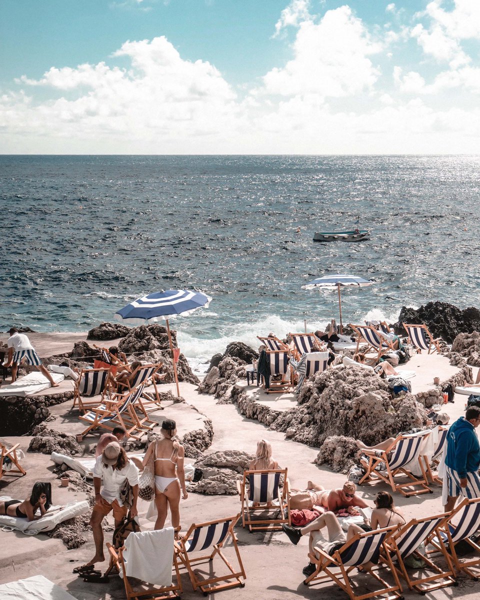 East23Co's tweet photo. Ever felt like the beach got a little too crowded but you still wanted the ambience &amp; vibe back home? ⛱

We’re on a mission to connect destinations &amp; luxury boutique hotels with the world, and resort-style living that doesn’t simply end ✈️ it follows us home.

#becauseculture https://t.co/smqOolB2Rn