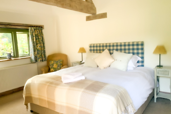 TheBBDirectory's tweet photo. Whilst staying at Park Farm Barn Bed &amp; Breakfast why not take part in the Corsham Walking Festival June 11th - 13th. It is an opportunity to walk in north Wiltshire.
https://t.co/fF6bLIopHB
#Westrop #Corsham #Wiltshire #BnB #NorthWiltshire #CorshamWalkingFestival #Peaceful https://t.co/S0PiIUp1vF