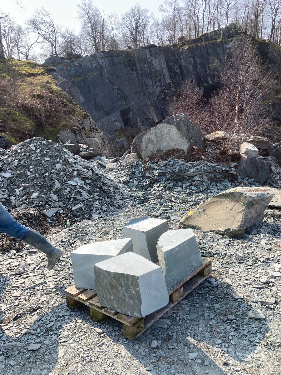 ConistonStone's tweet photo. This is what our coasters and placemats look like before George and Liam work their magic.
#localslate #cumbrianslate #handcrafted #shoplocal #lakedistrict #coniston #stonecraft
https://t.co/qJrO8SFYmk https://t.co/Coo68vD1sR