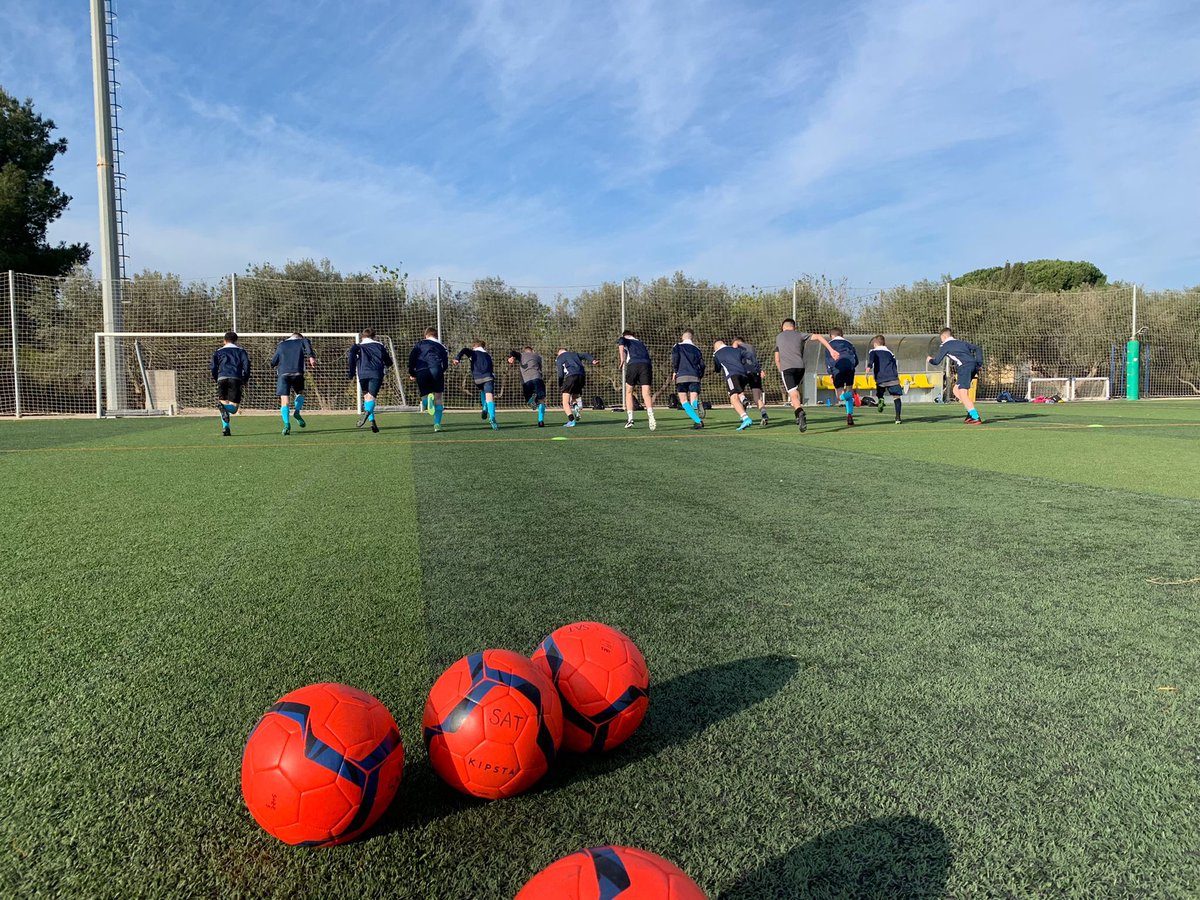 SH_SportsTour's tweet photo. Beaut of a morning training. Wonderful comments from the @MCL_SportsTours staff complementing our students. Well done team https://t.co/hS5ECpoALm