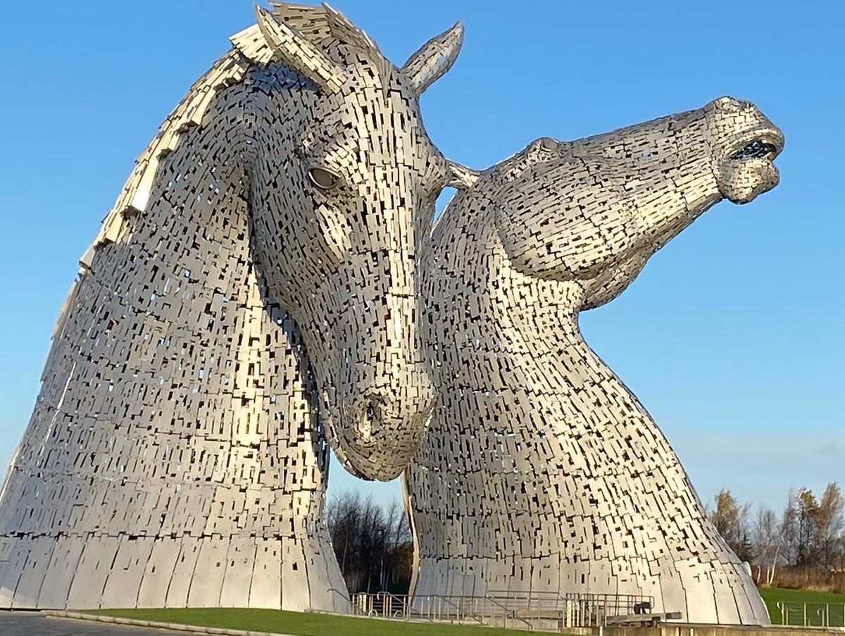 Images from different parts of the Central Belt Way Building in Culross River Forth and the Kelpies. one-walk-scotland.com