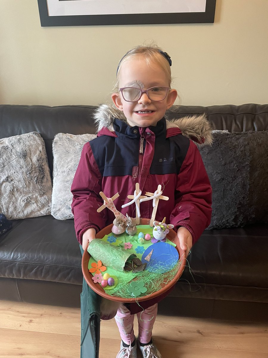 JaneMouat's tweet photo. @stcuthbertsns Easter Garden https://t.co/xTymG5ec7M