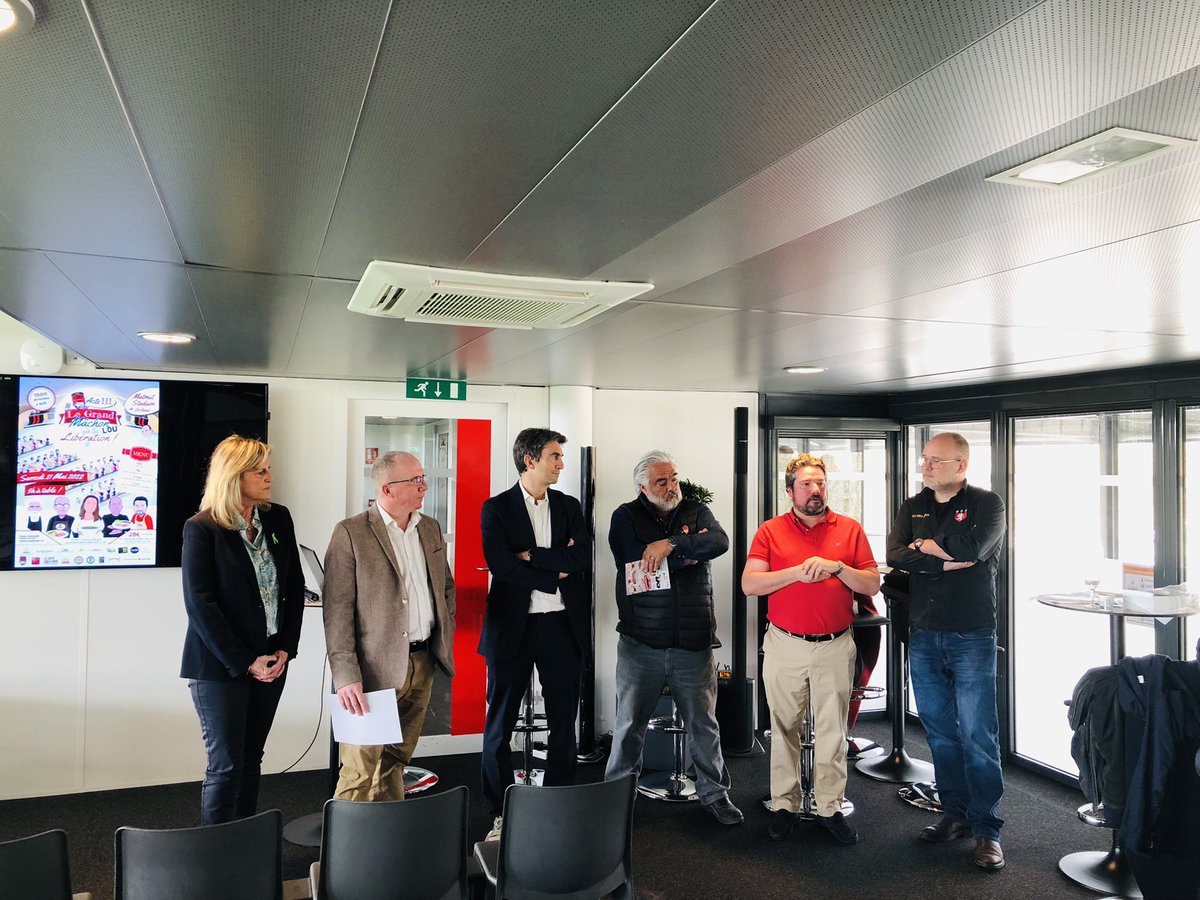 Lancement officiel du 𝐆𝐫𝐚𝐧𝐝 𝐌𝐚̂𝐜𝐡𝐨𝐧 𝐝𝐞 𝐥𝐚 𝐋𝐢𝐛𝐞́𝐫𝐚𝐭𝐢𝐨𝐧 🍖🍷🍽 qui se tiendra le samedi 21 mai prochain au #MatmutStadium de #Gerland à partir de 8h.

🎟 Ouverture des ventes ce mercredi sur billetterie.lourugby.fr (1500 repas disponibles)