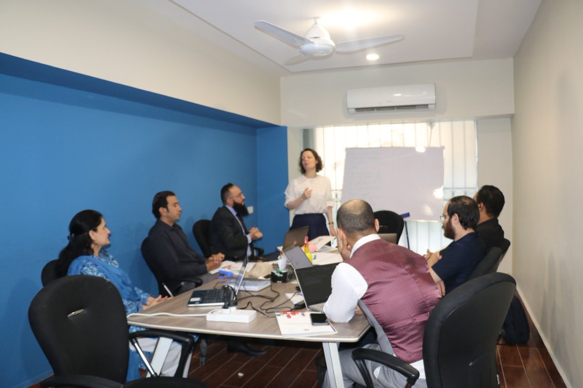 gdpakistan's tweet photo. ICT: Training of Trainers for rolling out the capacity building of media for improved research and reporting of Child Labor in Pakistan.
#ChildSensitiveReporting https://t.co/eT5a19ZhHy
