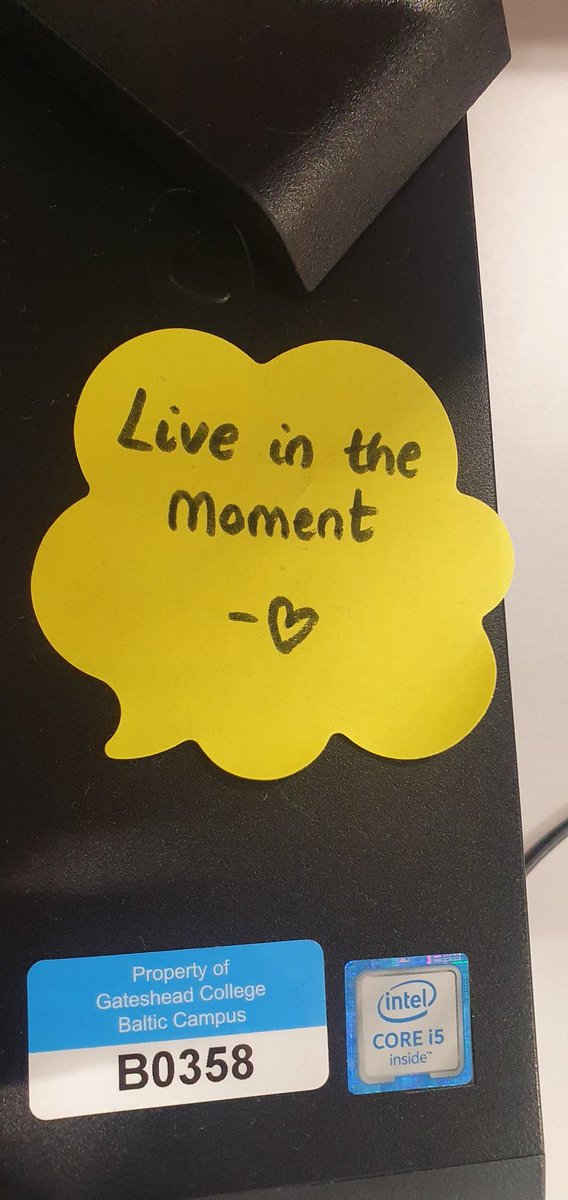 MichelleCallig4's tweet photo. Found another lovely note this morning π @gatesheadcoll #healthandsocialcare #notes #secretnotes #feelgood https://t.co/dCNlkgrZIR