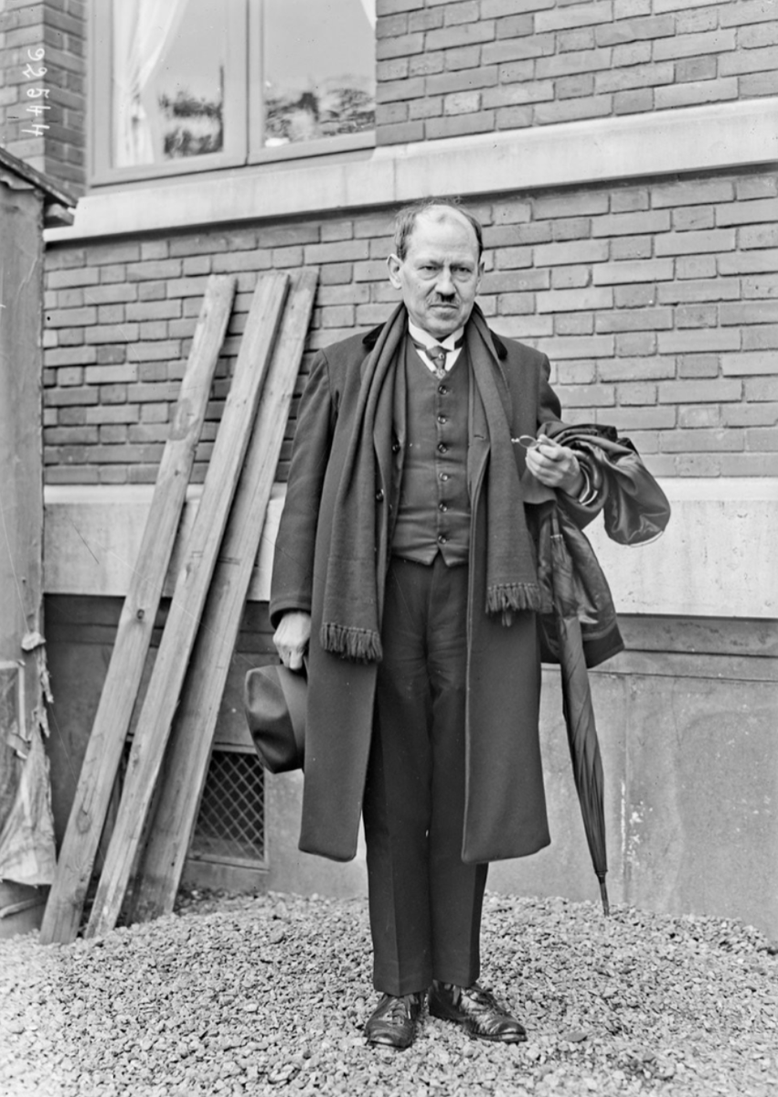 RaphaelTinguely's tweet photo. (Nouveau billet de blog) « Édouard Toulouse et la Suisse » https://t.co/mYAlCI1OLf via @hypothesesorg #histmed #histpsy #mentalhygiene #ÉdouardToulouse #RaoulMourgue #Kunstphysiologie https://t.co/06d60yBrUS