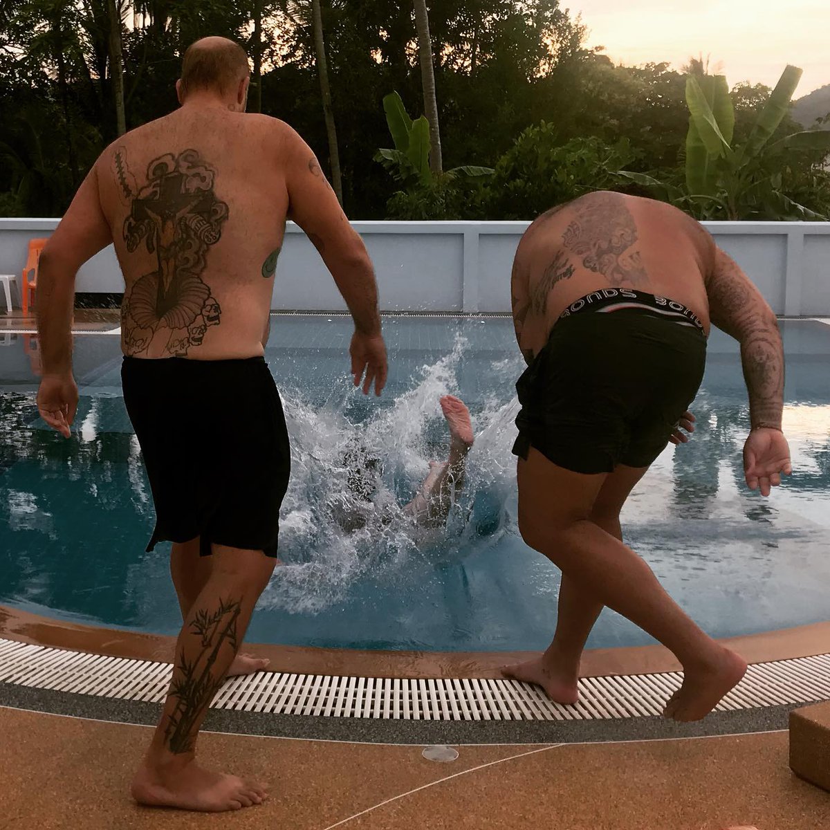 FullMetalDojo's tweet photo. NEVER I SAID "NEVER" TRY TO MESS with #SteveBanks and #SamCassidy
It's the #WorldWrestlingTriathlon of Power and Marketing
📺 The Most Dangerous Gameshow is now streaming on #FullMetalTV - https://t.co/qRhb8pylQY
#WrestlingTriathlon #TheMostDangerousGameShow #FMD #FullMetalDojo https://t.co/upKosUeOOC