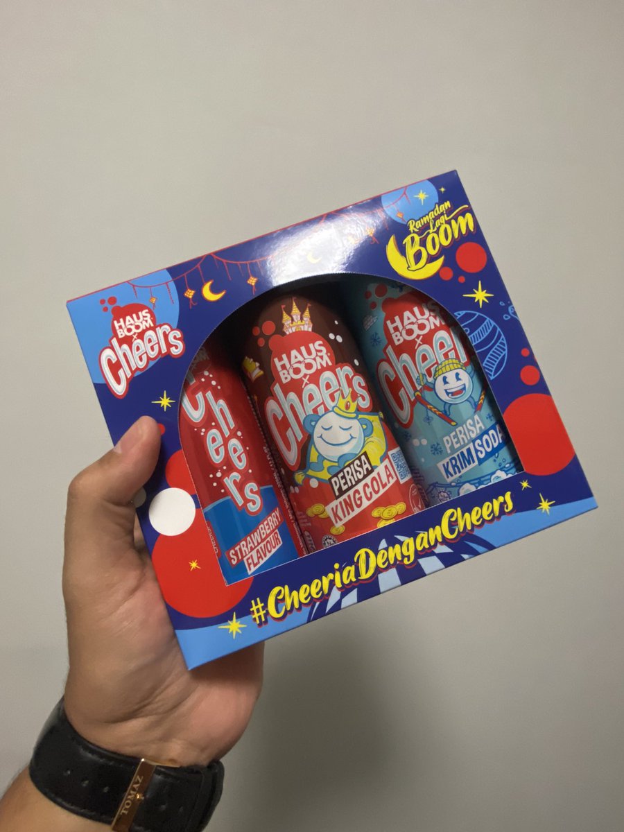 AzrilVienna's tweet photo. Tengok apa aku yg beli from @HausboomHQ kalini! 3 perisa kegemaran aku. Memang tak relax nak cubaaaaaaaa ✨

Tapi yg menarik skrg @HausboomHQ dalam bentuk tin! https://t.co/twxO81VTo0