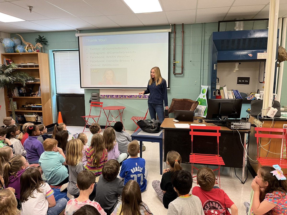 JCopelandMSE's tweet photo. Thank @DanielleBreezy for kicking off our weather unit for our @MES_Mustangs. https://t.co/WrpEWCzK7P