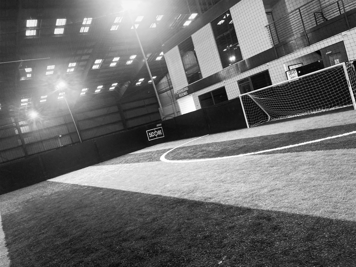 5coreHud's tweet photo. Never judge a book by its cover.... if you think you are a baller it's time to bring your game to #Team5core!
🙌⚽️🔥😉😎
#Huddersfield #Almondbury #Waterloo #HuddersfieldHour #WestYorkshire #Sport #Football https://t.co/IKrcb4tVKH