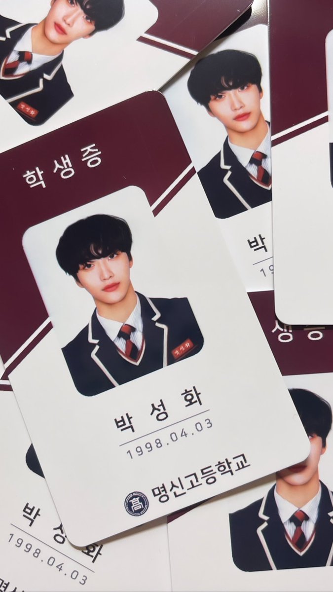 zpfhfhrlfhfh's tweet photo. ✩₊성와 학생증 및 기본특전 재고 통판 ੈ‧₊

문의가 많았던 학생증과 기본특전이 여러분들의 많은 관심으로 통판 진행을 하게 되었습니다!🤍
자세한 내용은 폼 참고 부탁드려요! 

🗓기간 22.04.05 ~ 22.04.10 (6일간 진행)

https://t.co/P3GdL45ilu

#RT 추첨 한 분께 학생증을 보내드립니다! https://t.co/H6sz2QCOlT