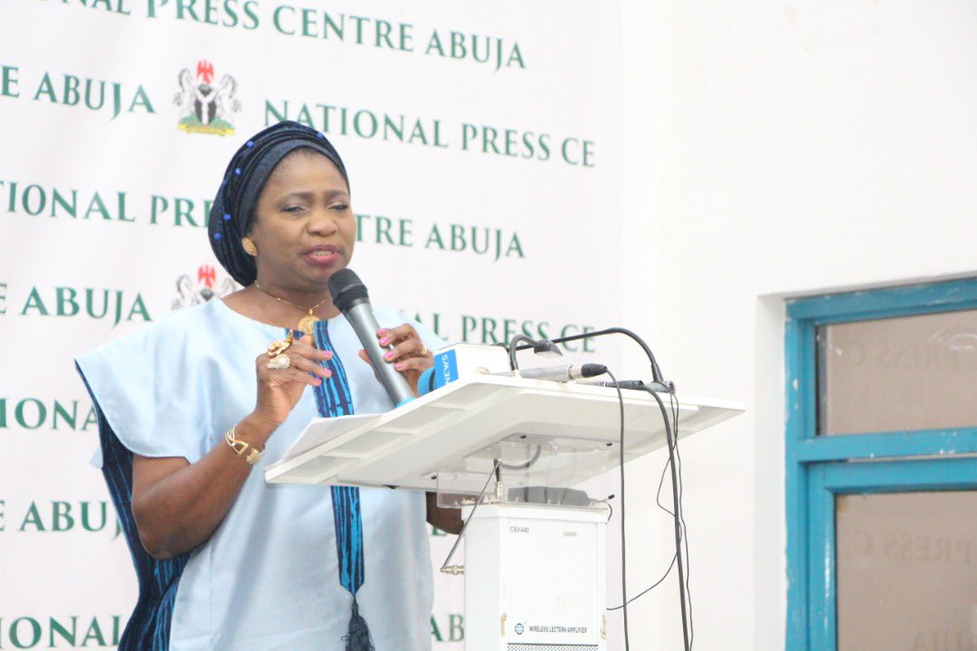 nidcom_gov's tweet photo. PRESS RELEASE

DIASPORA PROJECTS: GOV. SULE EXTOLS ZUMUNTA ASSOCIATION USA.

Abuja,  April 5, 2022:

Governor Abdullahi Sule of  Nasarawa State says Nigeria as a  country can go far where unity and love is top most in the daily affairs of citizens.
#Thread https://t.co/ltqL6XSq7J