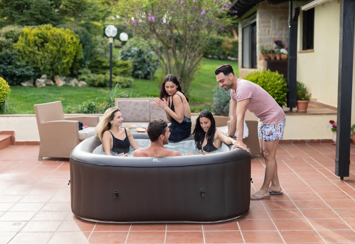 frono_UK's tweet photo. Did you know that April is Stress Awareness Month? A dip in your MSpa could be just what you need to set your mind free or a place to unwind and chat with family and friends.
#stressawarenessmonth #mspa #inflatablehottub #wellbeing #mentalhealth #stressawareness #stressrelief https://t.co/XT5hdfSbxO