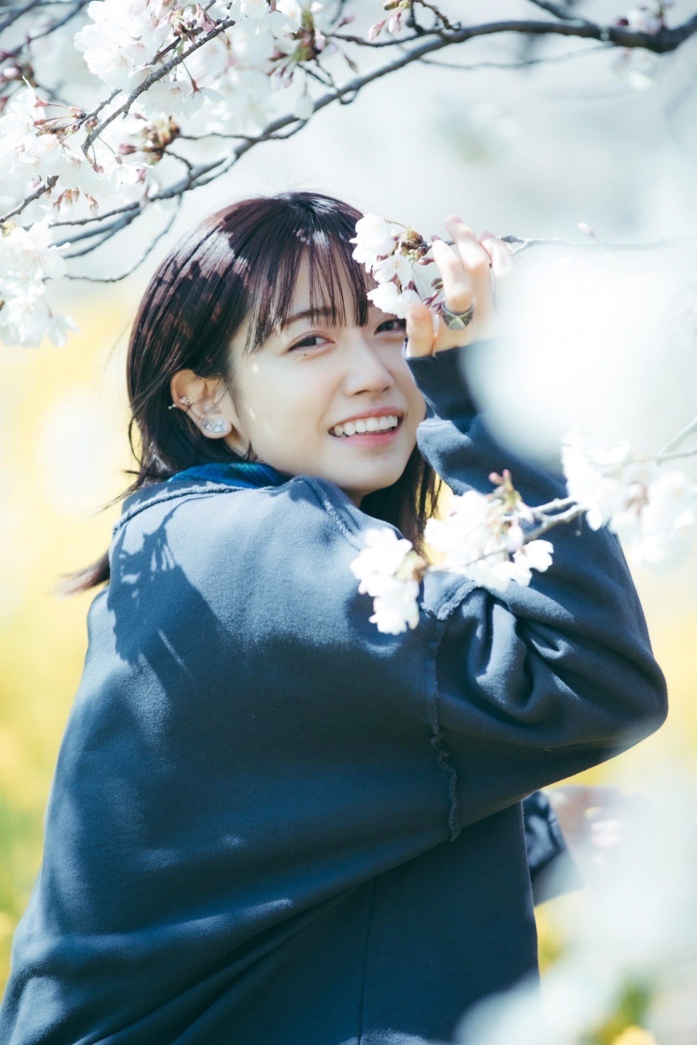 来栖りん 等身大タペストリー 壁掛け 来栖りん 等身大タペストリー 壁掛け 来栖りん 等身大