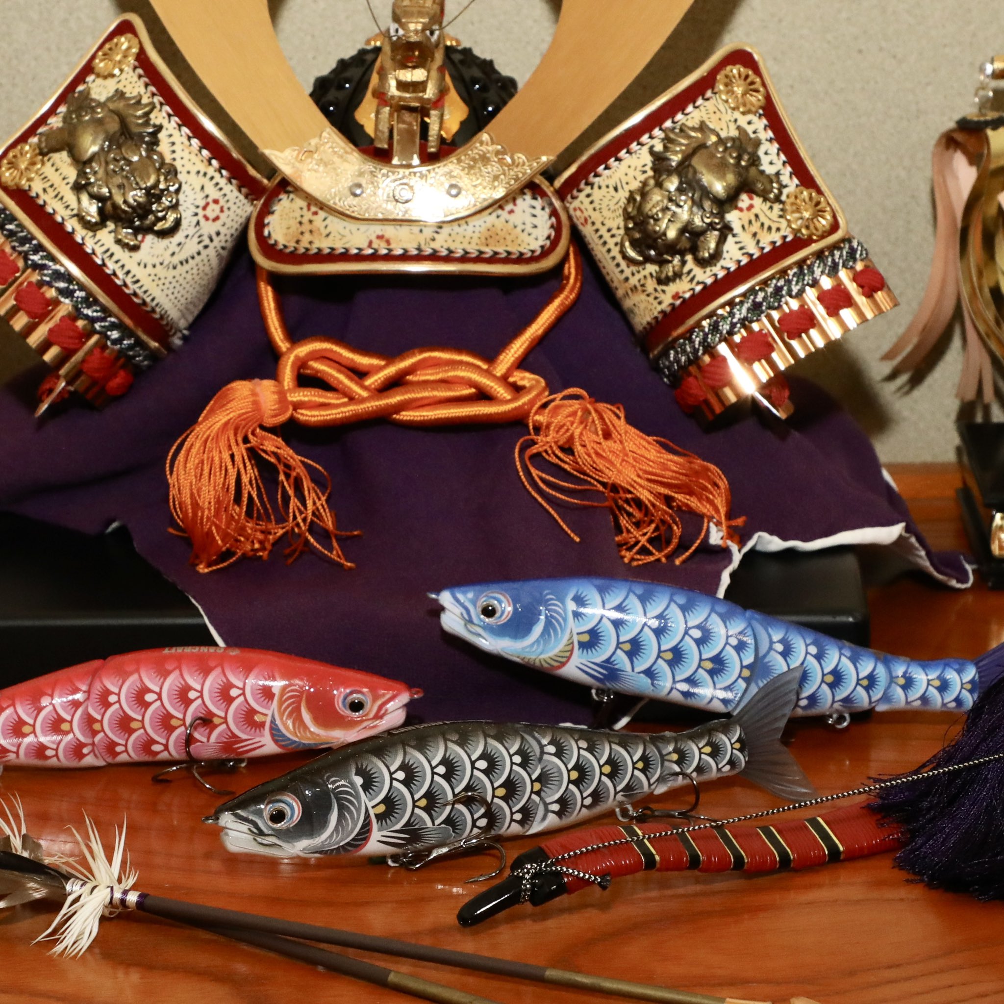 تويتر いわっち 岩本 佳之 على تويتر Jointed Claw Shift1 鯉のぼりカラー 真鯉 緋鯉 は本日19時より限定販売中 8030 子鯉 は子供限定のハガキ応募型の抽選販売 限定1個で 販売価格はなんと お子さんでも購入可能な 1 詳細は