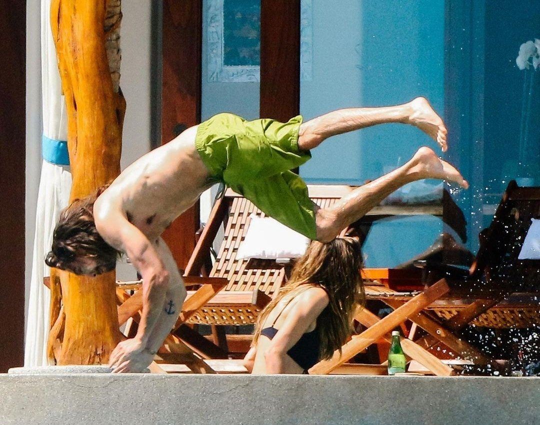 _THOIF's tweet image. When the doors open on a @tokiohotel concert:

#tokiohotel #tokiohotelfans #Aliens #tomkaulitz