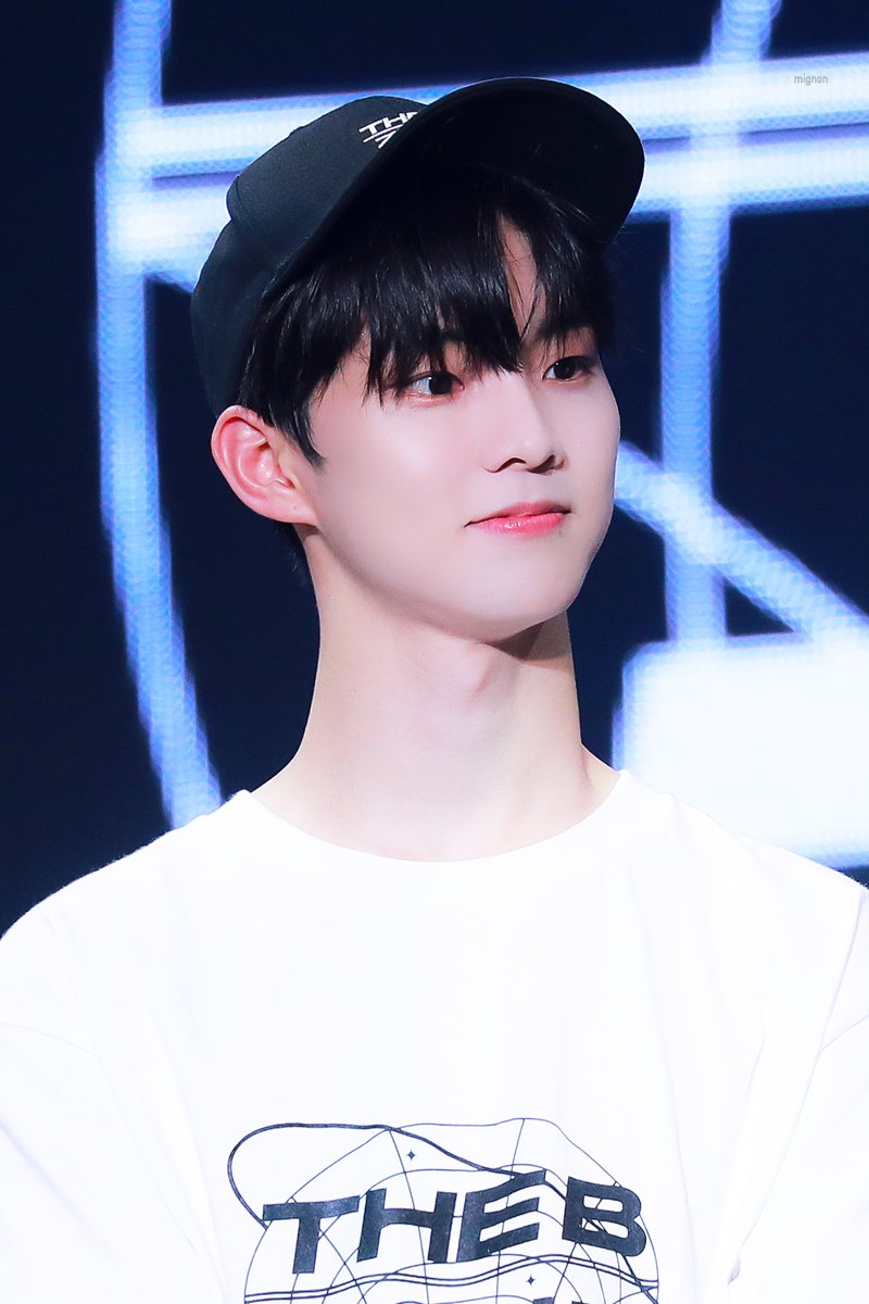 211203 
🧢💜
#큐 #지창민 #더보이즈 #THEBOYZ