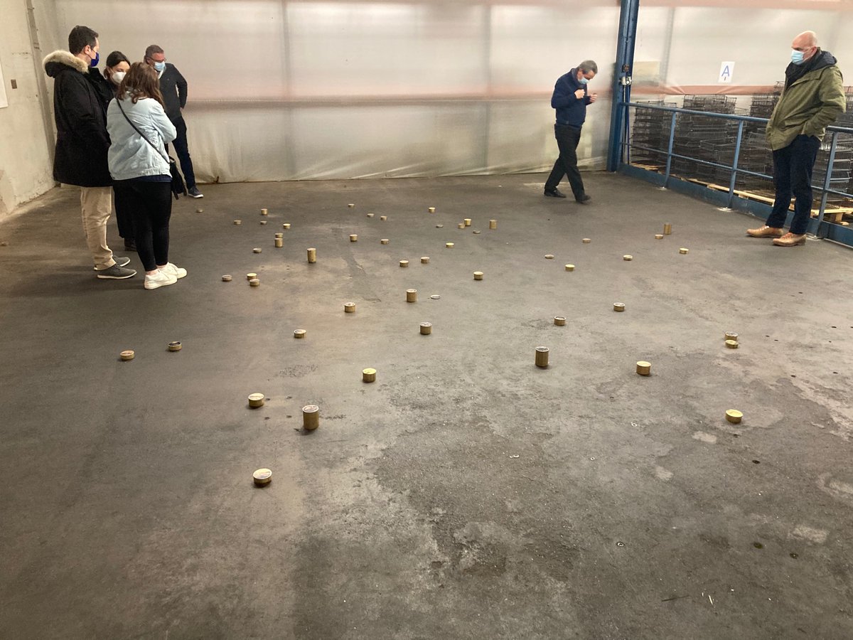 pierrepribetich's tweet photo. L’art contemporain  au sein de l’entreprise Rotarex dans le canton de Genlis de @ThomasGaelle21  @MartialMathiron  restitution de l’œuvre de Coline Jourdan de l’atelier Vortex: un travail original au sein d’une entreprise avec Mr Éric Pugeaut https://t.co/ITtae3SwTJ