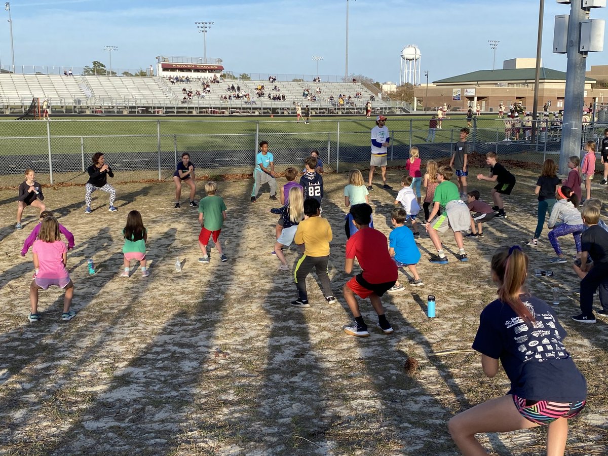 CapeFearFlyers's tweet photo. Very successful start to the 2022 Track and Field Season... Almost as many new comers trying us out with waivers as we had already registered athletes. 

#capefearflyer #runilm #trackandfield #runningcommunity #youthrunners #aautrackandfield #trackfamily #keepkidsactive https://t.co/6VQUS6AsfH