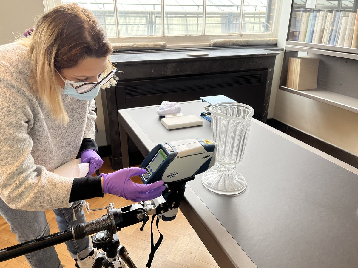 lucianoor_m's tweet photo. Yesterday the Science team went to the @V_and_A galleries to run some analysis. Dr Valentina Risdonne and visiting PhD student Roberta Zanini @CCHT_CaFoscari used our handheld XRF to characterise the composition of historical glass objects. #ourvam #heritagescience https://t.co/J6LjKiZWQ2