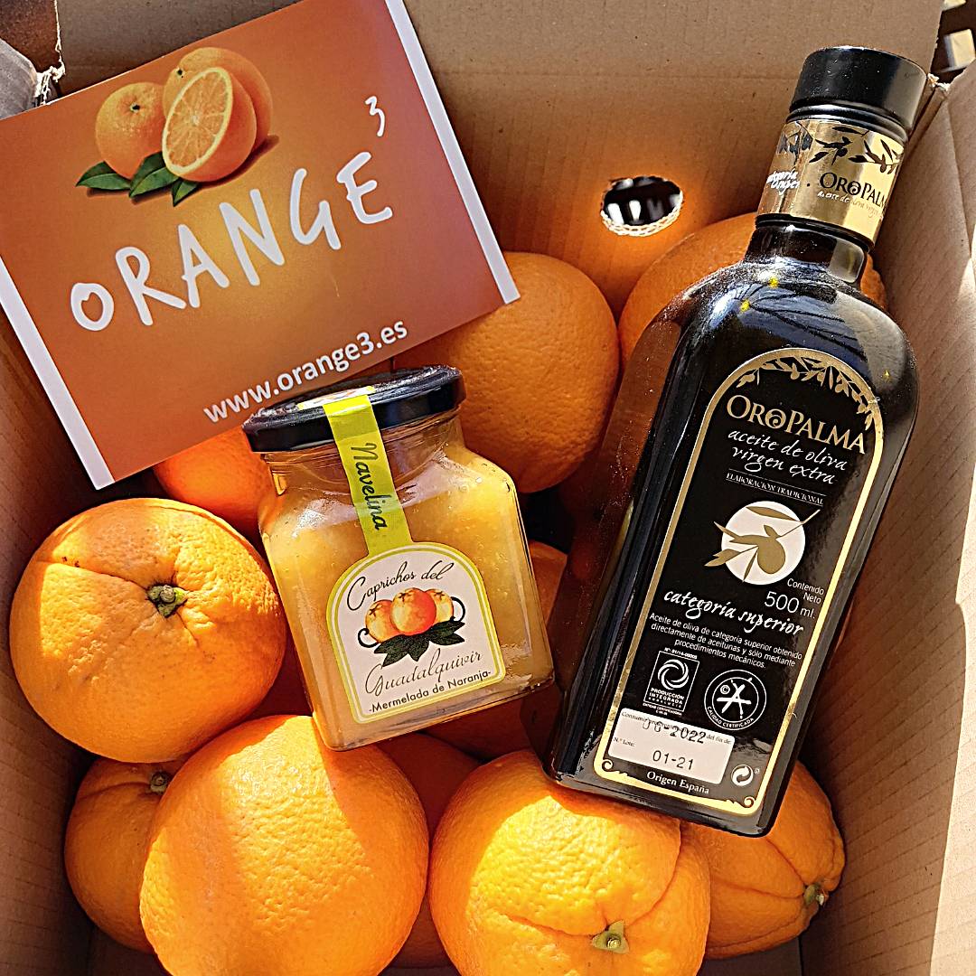 Combina Naranjas, Aceite y Mermelada y ¡hazte un pedido muy completo! comprarnaranjas.orange3.es/tienda/ #orange3 #naranjasdepalmadelrio #naranjasdeandalucia #regalanaranjas #regalasalud