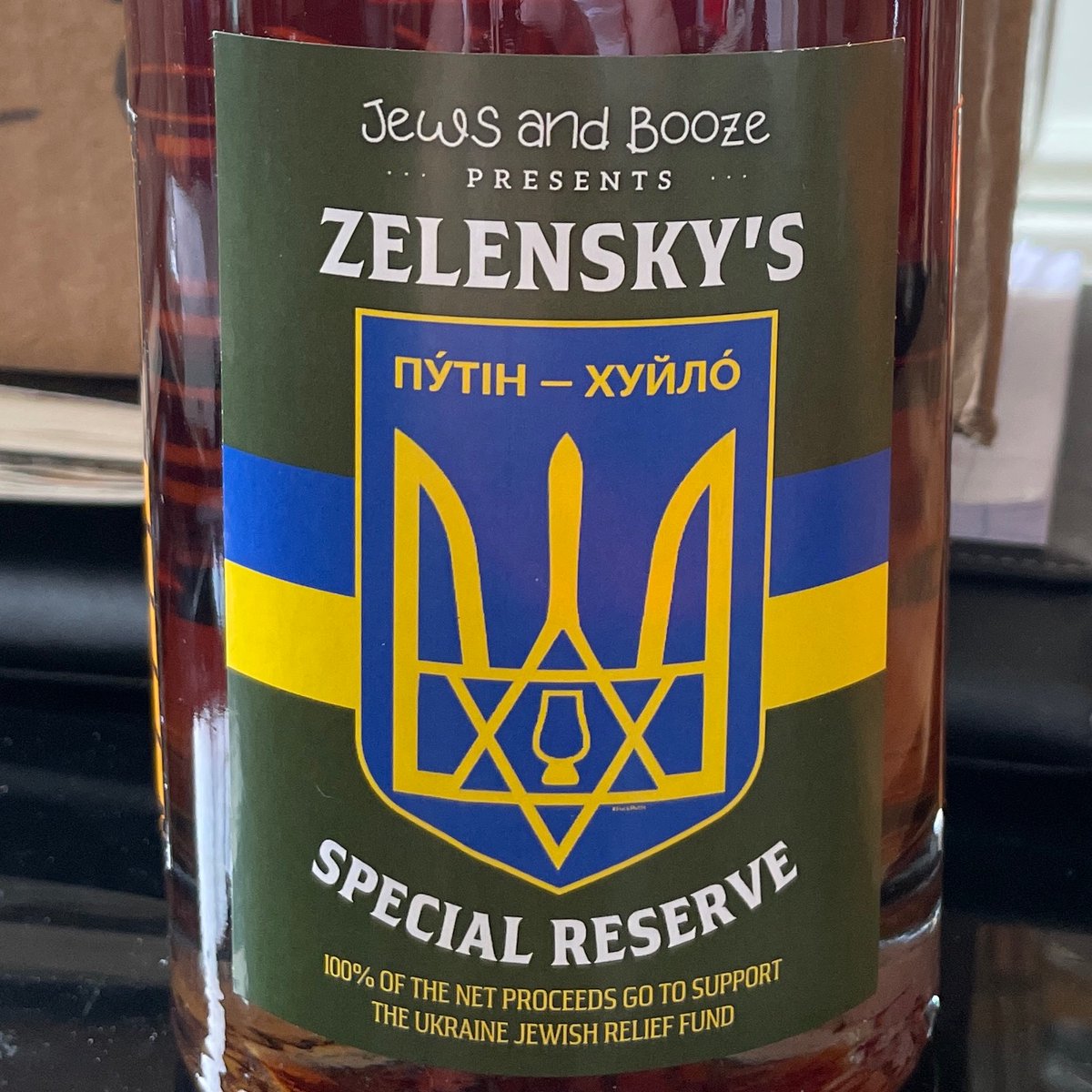 WhiskeyRing's tweet photo. My podcast and site will never be political, and I’ve been very clear about that. 

This isn’t political. This is right. 

Слава Україні

#standwithukraine #ukraine #putinisadick https://t.co/zKwsqDXUn1