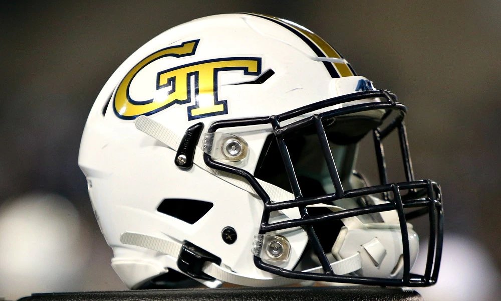 iamamonmartin's tweet photo. Today I will be visiting Georgia tech
@FoxxCoach 
@SMHSUPDATES 
@CoachCollins https://t.co/XNgzzk3V4q