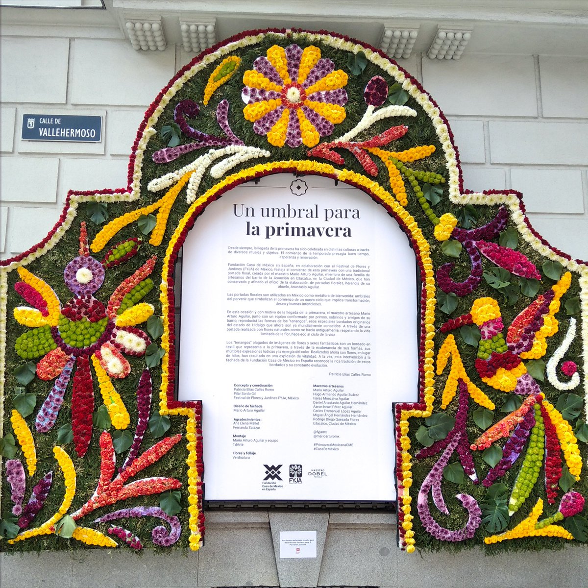 centroespa's tweet photo. Da gusto ver lo que hacen nuestros vecinos😃
Preciosa la fachada de la Fundación Casa de México en España de Madrid
Un bello trabajo que a la vez que muestra la habilidad de sus artesanos embellece nuestra ciudad. ¡Enhorabuena!👏👏
#CENPdesde1957 #Diseño #Turismo #Comunicación https://t.co/5tkiObl3dI