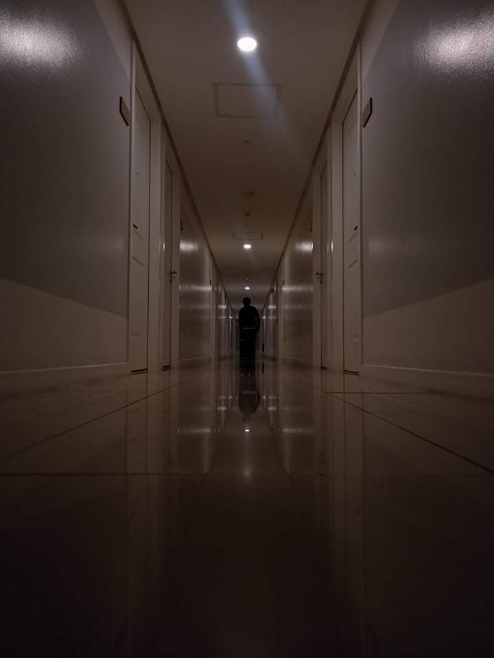 e_kimescobar's tweet photo. Walkin void🚶🚶 https://t.co/XC1p6SJY3b