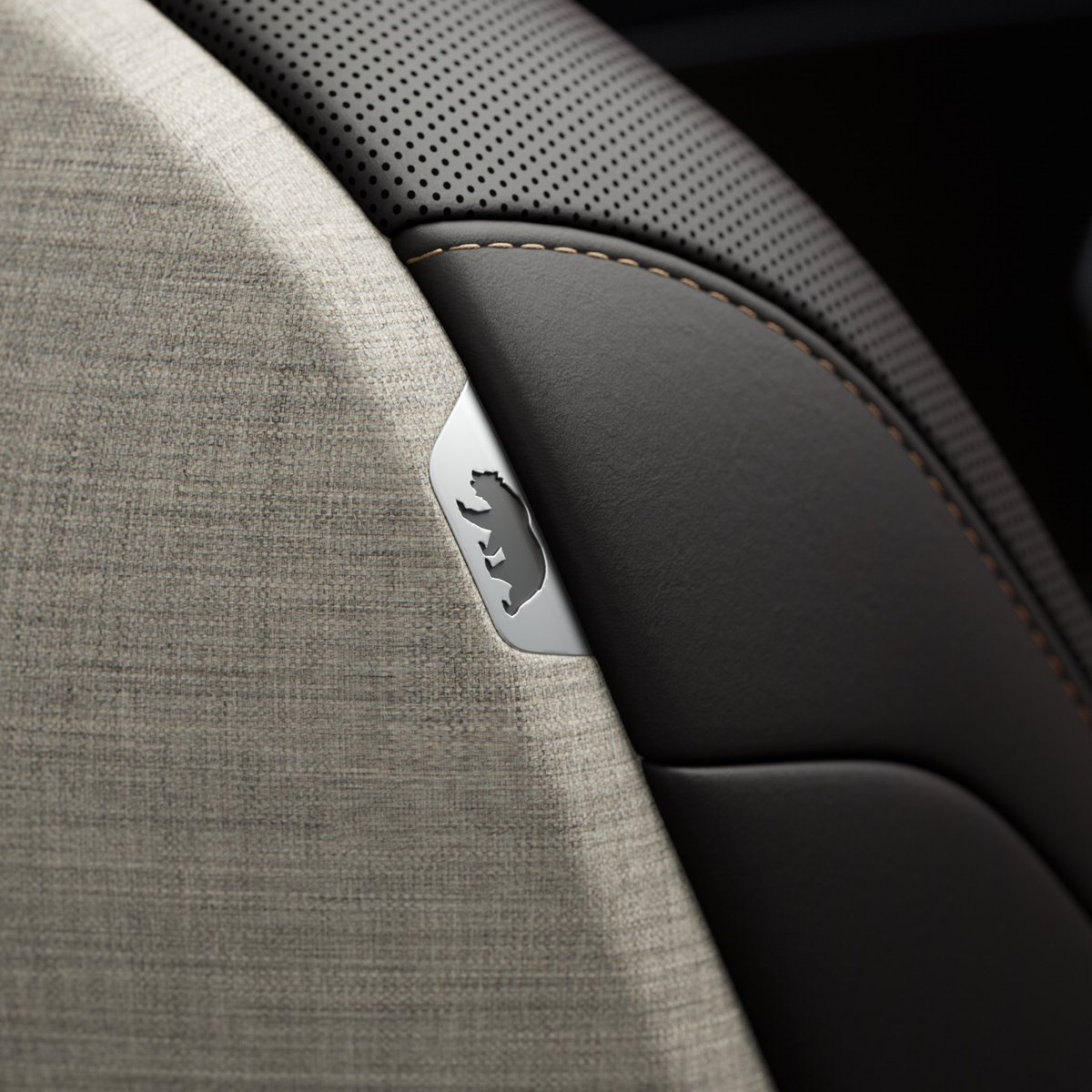 LucidMotors's tweet photo. California-cool comes in four interior colorways, each intended to evoke a sense of place: Santa Monica, Mojave, Tahoe, and Santa Cruz, featured here.

https://t.co/OVSoiasJR0 https://t.co/3v38nqbxRB