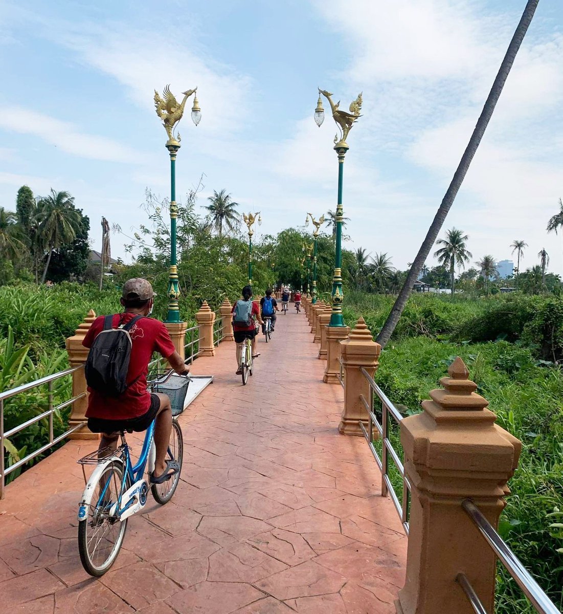 TraidhosBarge's tweet photo. For preparing a new trip, today we went a bike ride on Ko Kret. It has been so nice to meet our suppliers and enjoyed the riding in the afternoon ☺️ https://t.co/atclmtfuL8