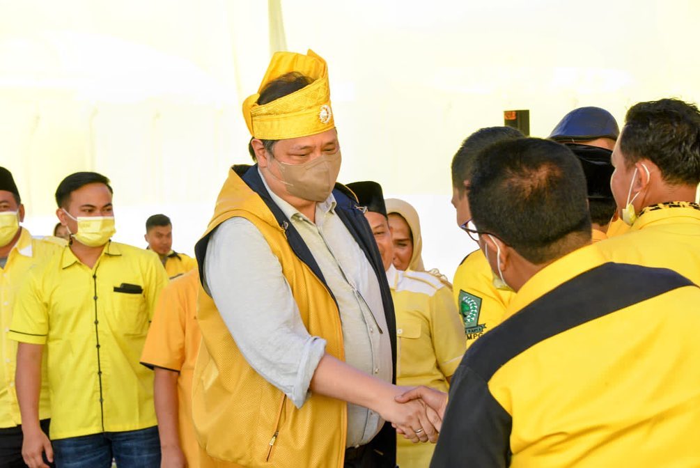 Rilis Survei LPMM, Elektabilitas Airlangga Hartarto Tertinggi Sebagai Capres 2024 talaud.partaigolkar.or.id/index.php/2022…